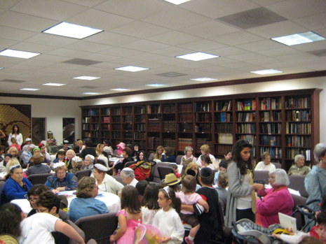 Purim - Italian Buffet 2008 019.jpg